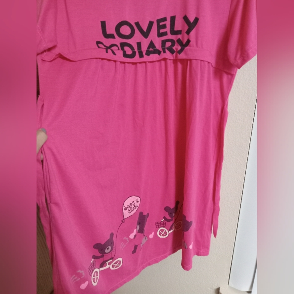 Nursing gown size medium - Picture 3 of 4